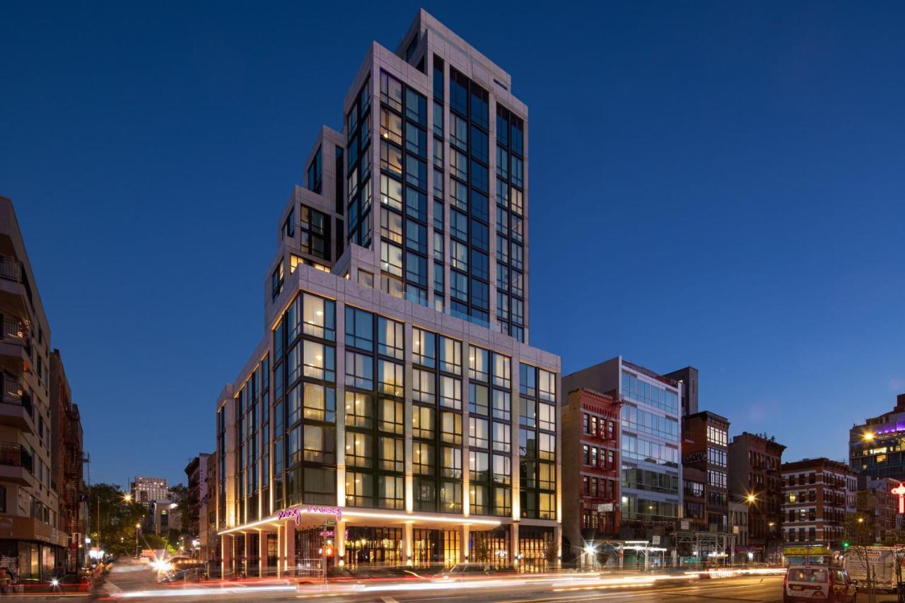 Moxy Nyc Lower East Side Нью-Йорк Экстерьер фото