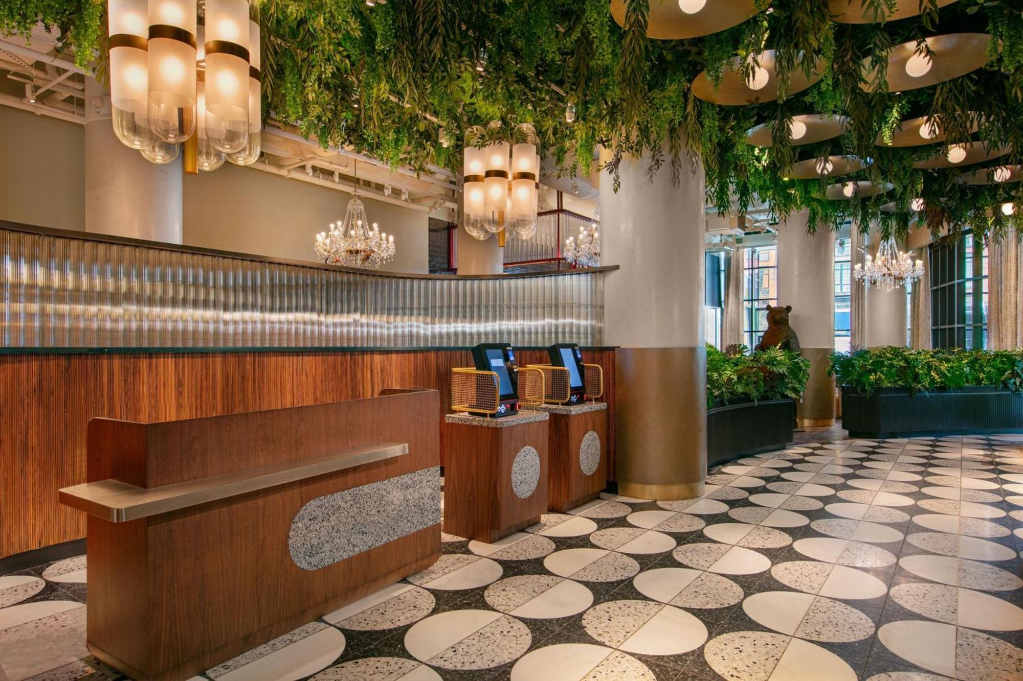 Moxy Nyc Lower East Side Нью-Йорк Экстерьер фото
